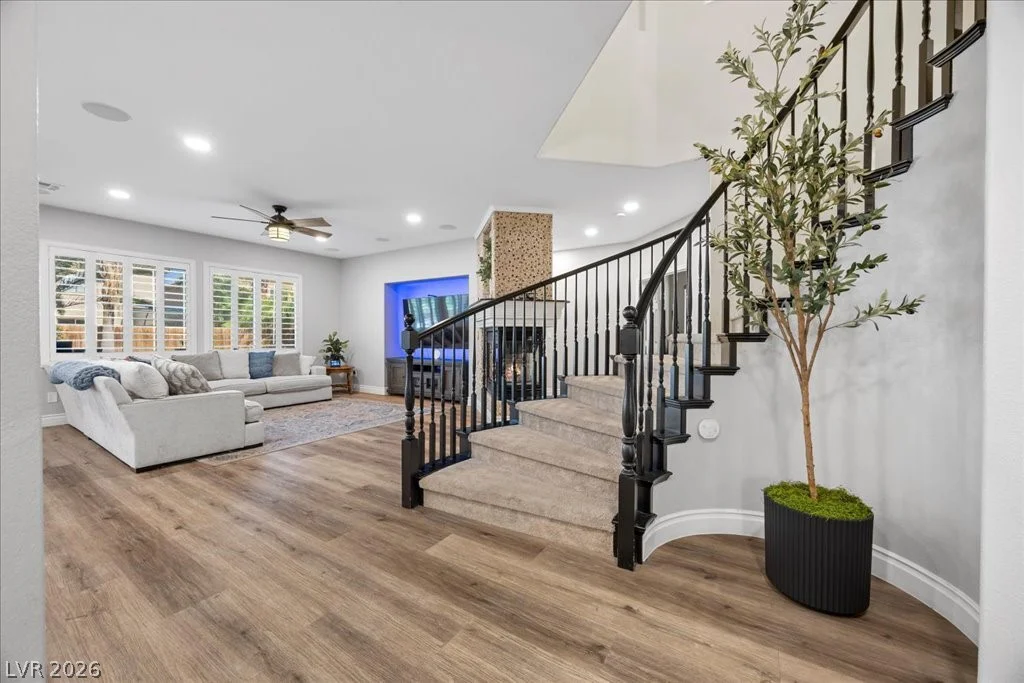 8224 Sawmill Falls, North Las Vegas, NV 89085