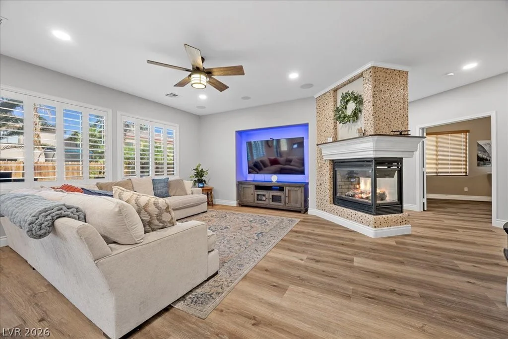 8224 Sawmill Falls, North Las Vegas, NV 89085
