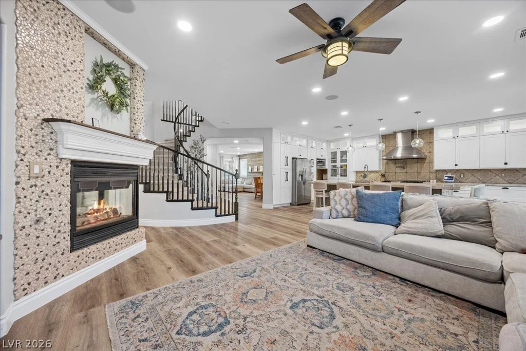 8224 Sawmill Falls, North Las Vegas, NV 89085