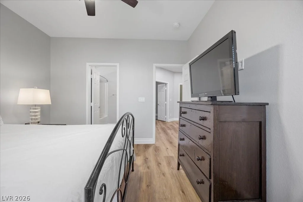 8224 Sawmill Falls, North Las Vegas, NV 89085