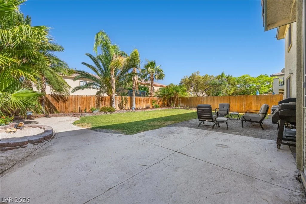 8224 Sawmill Falls, North Las Vegas, NV 89085