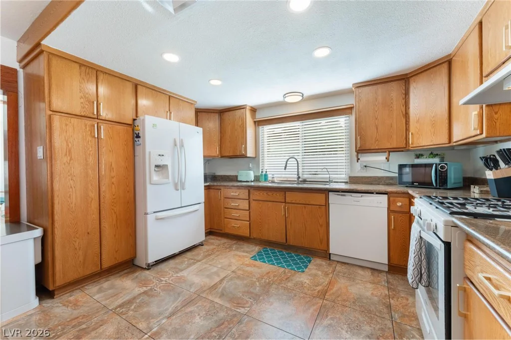 3115 Cabachon, Las Vegas, NV 89121