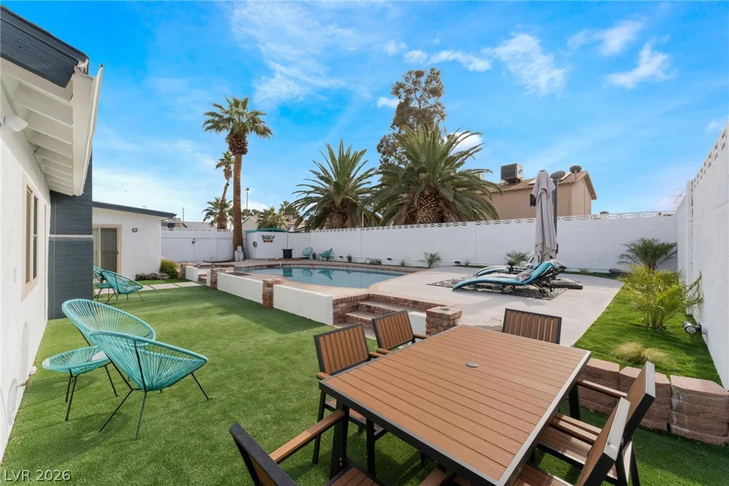 3115 Cabachon, Las Vegas, NV 89121