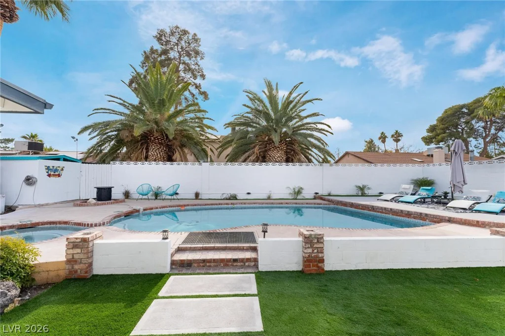 3115 Cabachon, Las Vegas, NV 89121