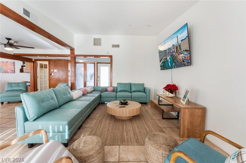3115 Cabachon, Las Vegas, NV 89121