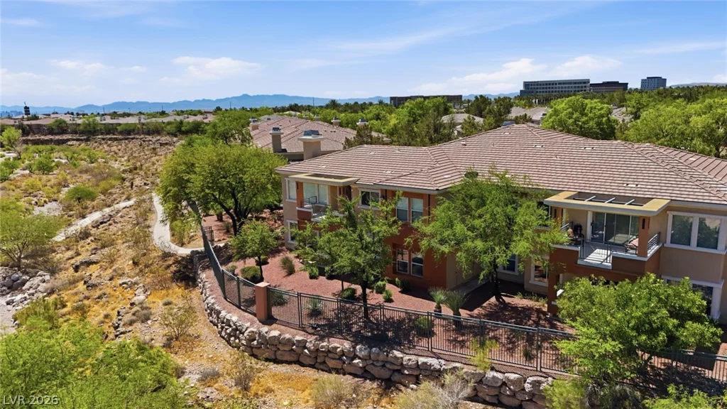 10820 Amber Ridge, Las Vegas, NV 89144