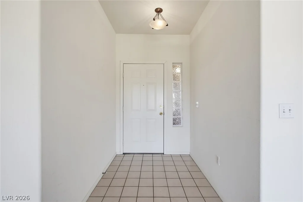 10820 Amber Ridge, Las Vegas, NV 89144