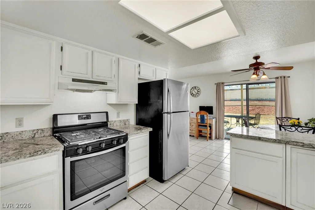 8057 Cimarron Ridge, Las Vegas, NV 89128