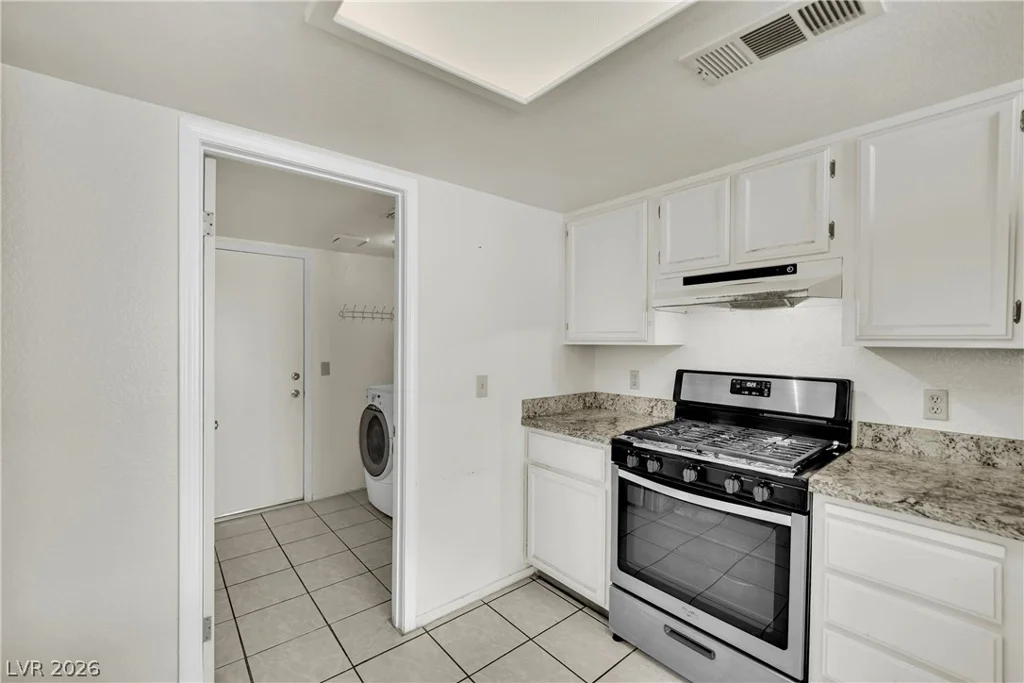 8057 Cimarron Ridge, Las Vegas, NV 89128