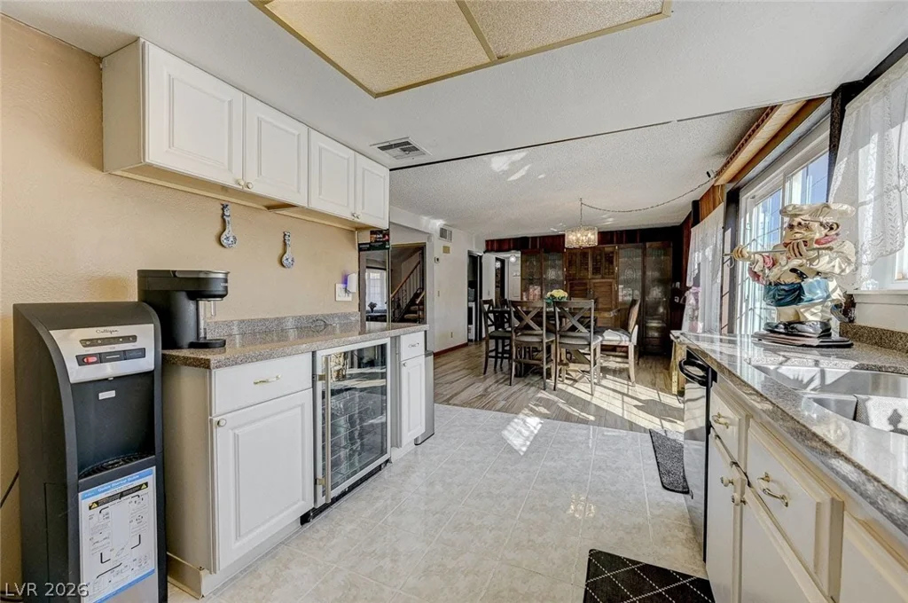 4523 Catherine, Las Vegas, NV 89121