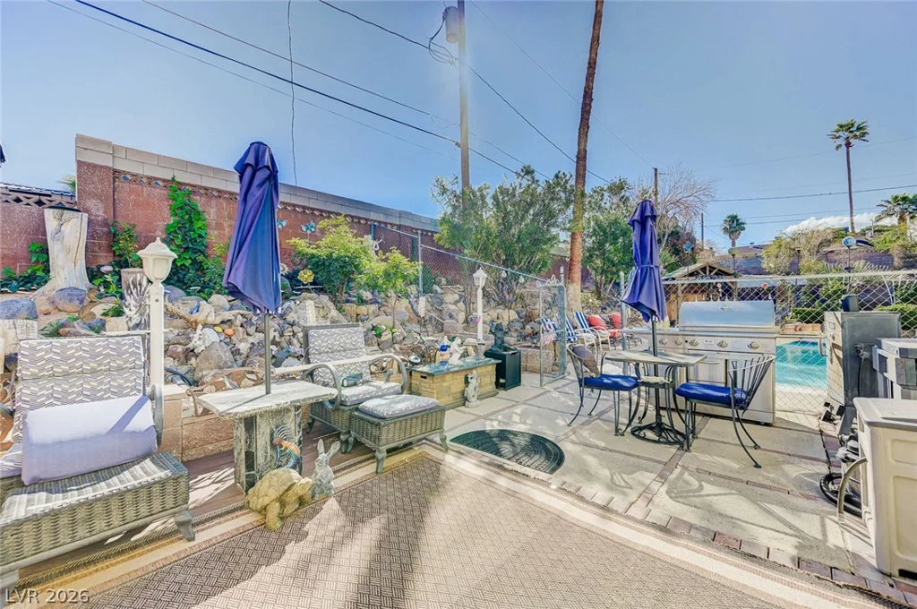 4523 Catherine, Las Vegas, NV 89121