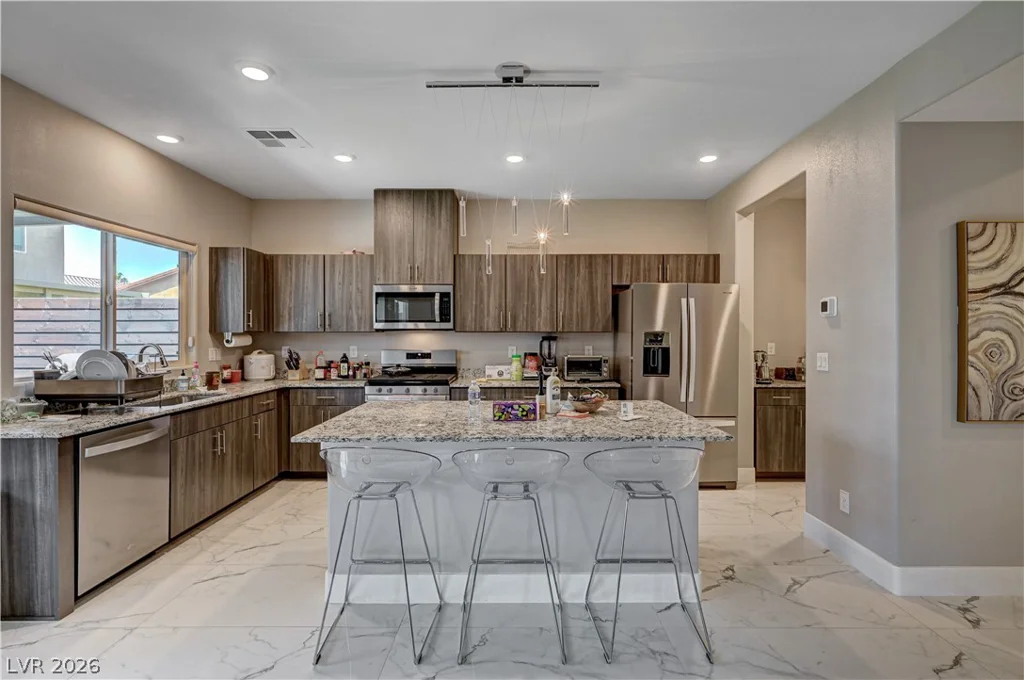 7563 Dragonfruit, Las Vegas, NV 89113