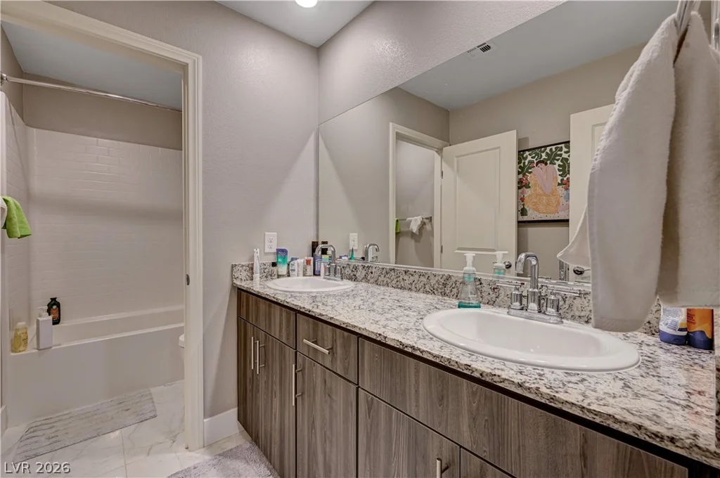7563 Dragonfruit, Las Vegas, NV 89113
