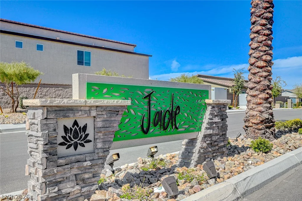 7563 Dragonfruit, Las Vegas, NV 89113