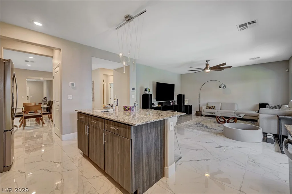 7563 Dragonfruit, Las Vegas, NV 89113