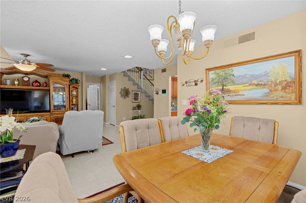 6568 Bradford, Las Vegas, NV 89108