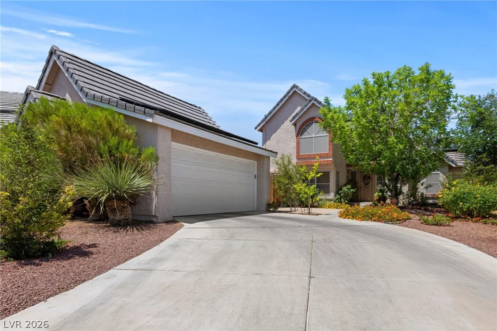 6568 Bradford, Las Vegas, NV 89108