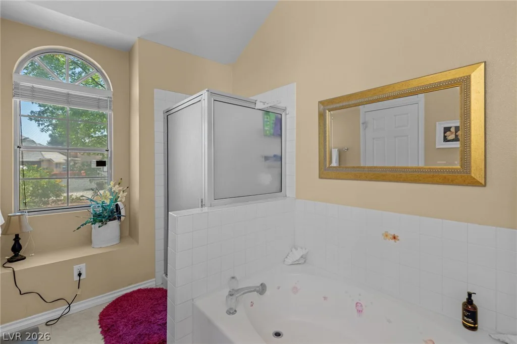 6568 Bradford, Las Vegas, NV 89108