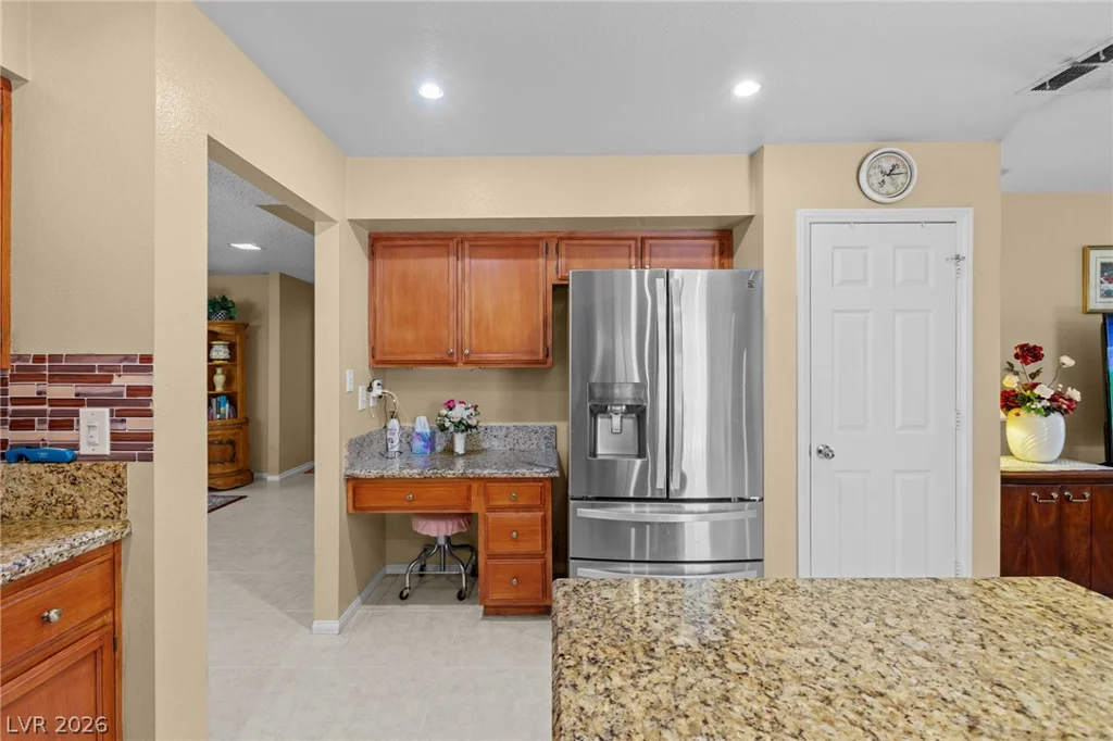 6568 Bradford, Las Vegas, NV 89108