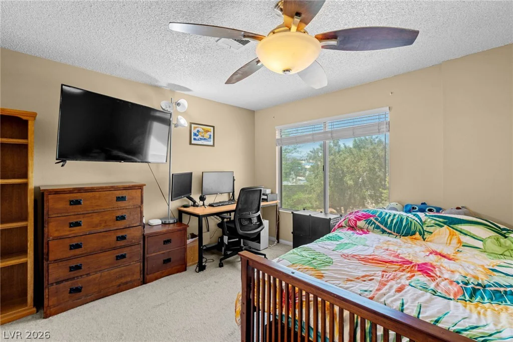 6568 Bradford, Las Vegas, NV 89108