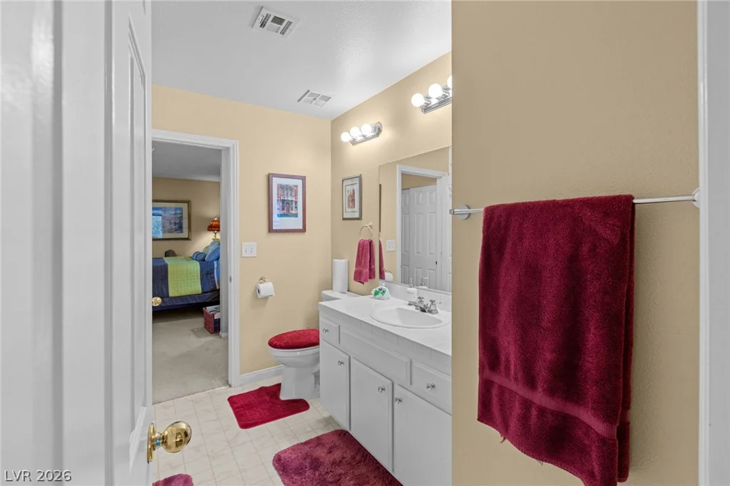 6568 Bradford, Las Vegas, NV 89108