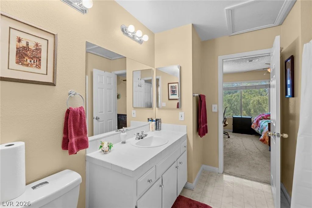 6568 Bradford, Las Vegas, NV 89108