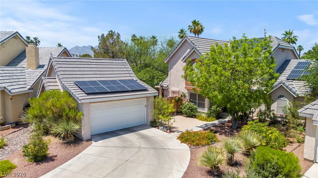 6568 Bradford, Las Vegas, NV 89108
