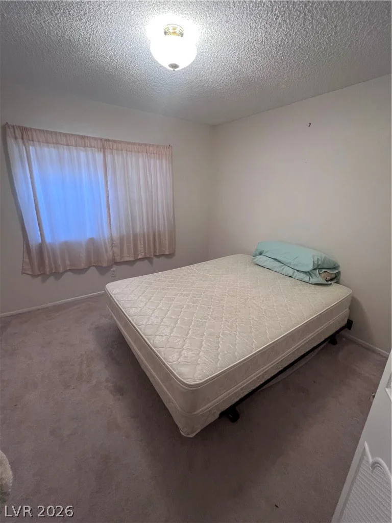 321 Lakehurst, Las Vegas, NV 89145
