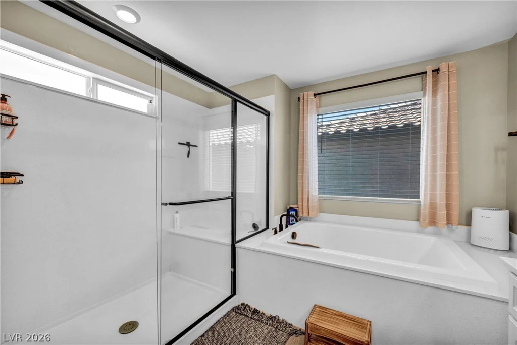 8186 Guadiano, Las Vegas, NV 89113