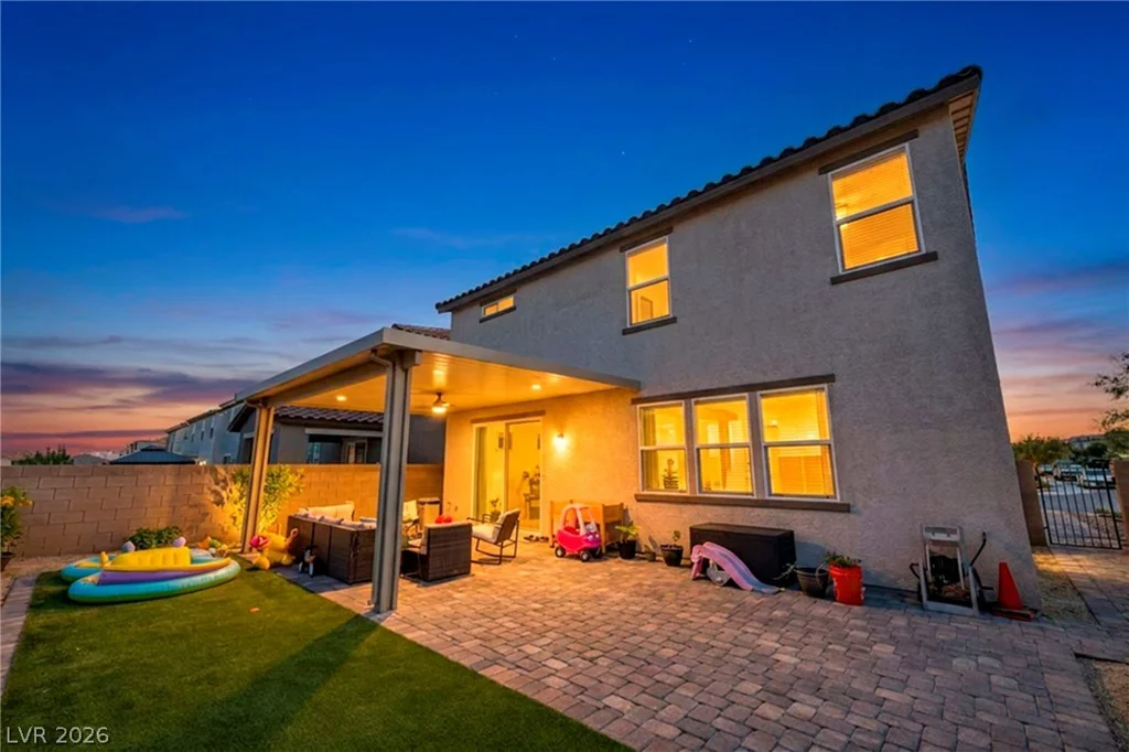 8186 Guadiano, Las Vegas, NV 89113