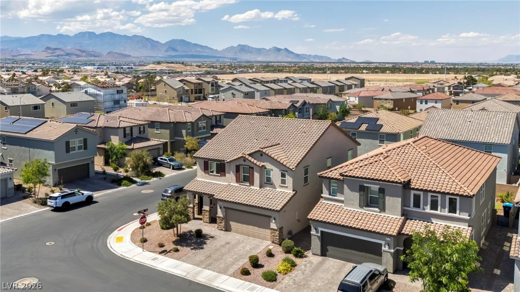8186 Guadiano, Las Vegas, NV 89113
