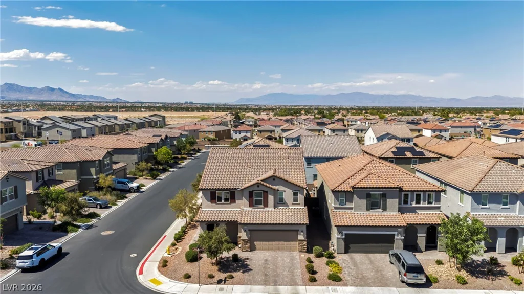 8186 Guadiano, Las Vegas, NV 89113