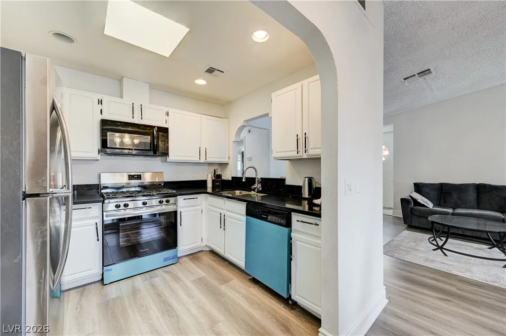 1751 Reno, Las Vegas, NV 89119