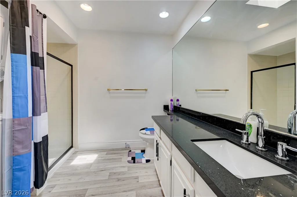 1751 Reno, Las Vegas, NV 89119