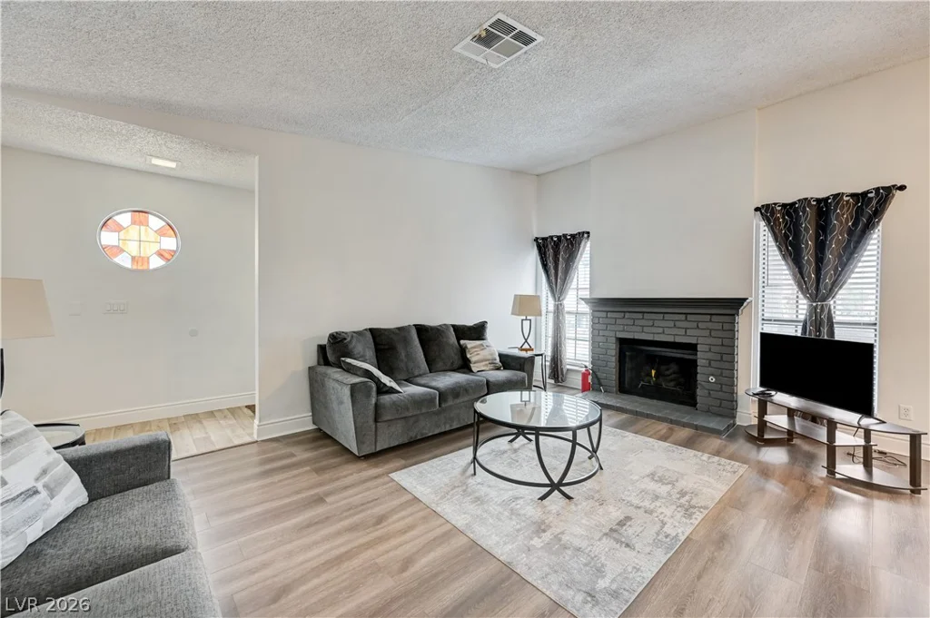 1751 Reno, Las Vegas, NV 89119