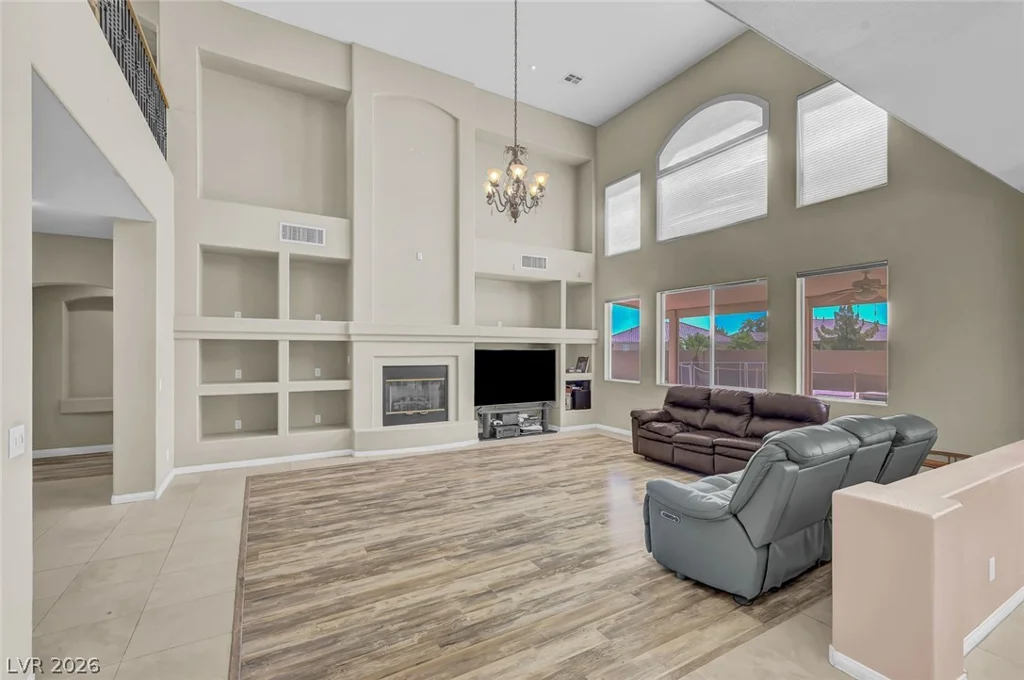 9304 Brilliant Ore, Las Vegas, NV 89143