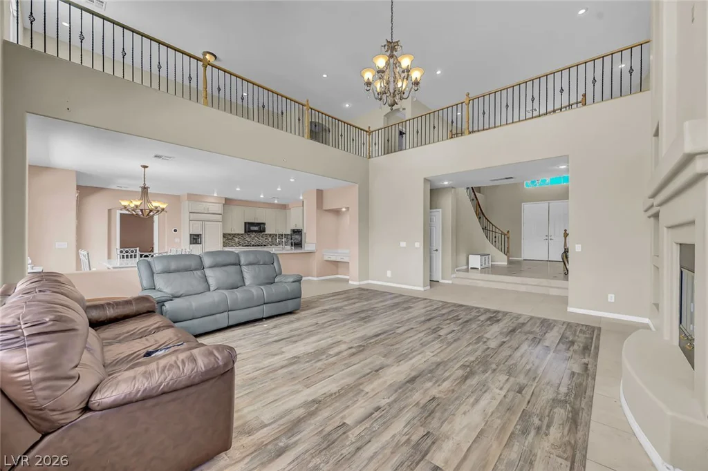 9304 Brilliant Ore, Las Vegas, NV 89143