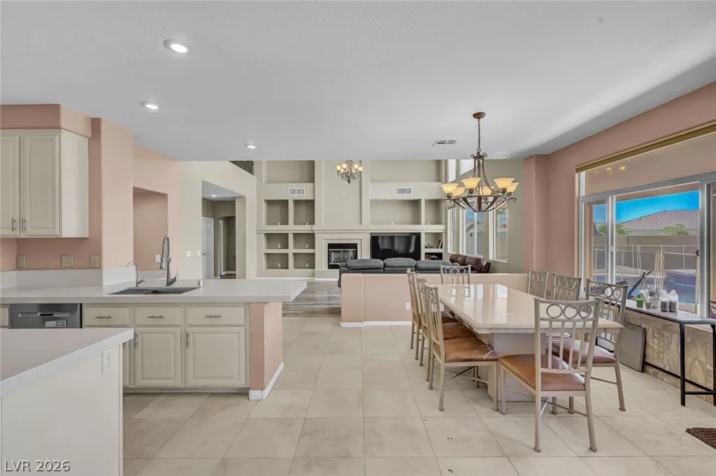 9304 Brilliant Ore, Las Vegas, NV 89143