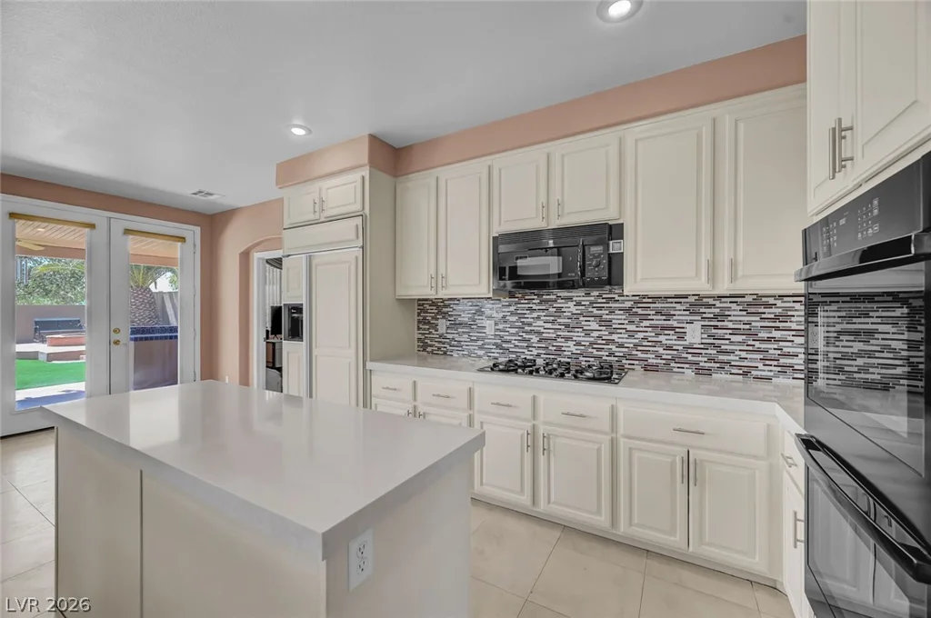 9304 Brilliant Ore, Las Vegas, NV 89143