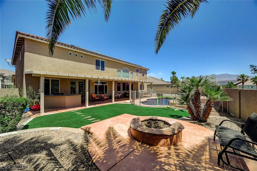 9304 Brilliant Ore, Las Vegas, NV 89143