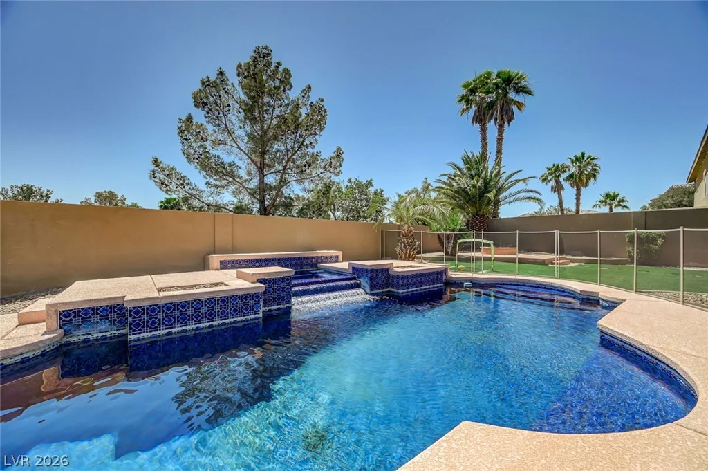 9304 Brilliant Ore, Las Vegas, NV 89143