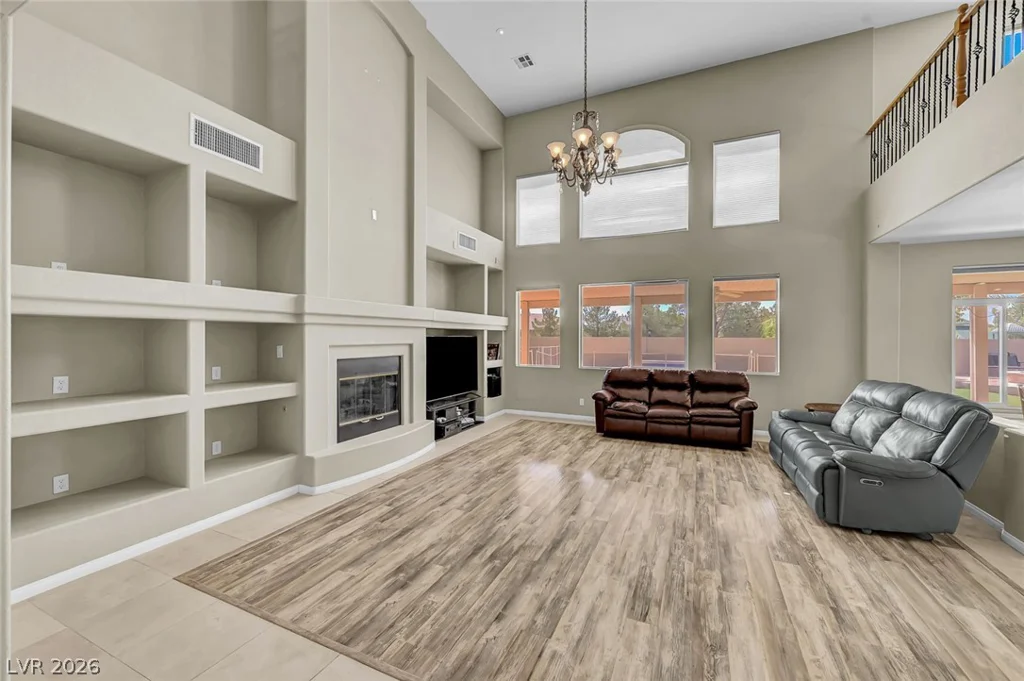 9304 Brilliant Ore, Las Vegas, NV 89143