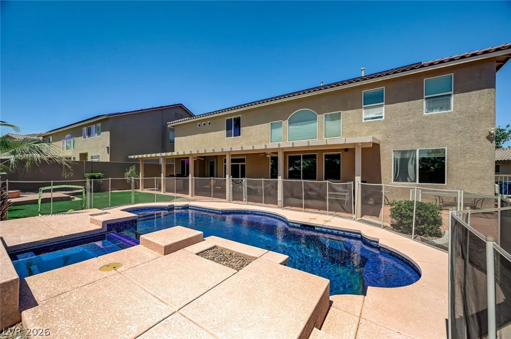 9304 Brilliant Ore, Las Vegas, NV 89143