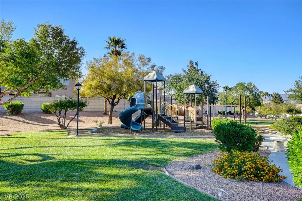 9304 Brilliant Ore, Las Vegas, NV 89143