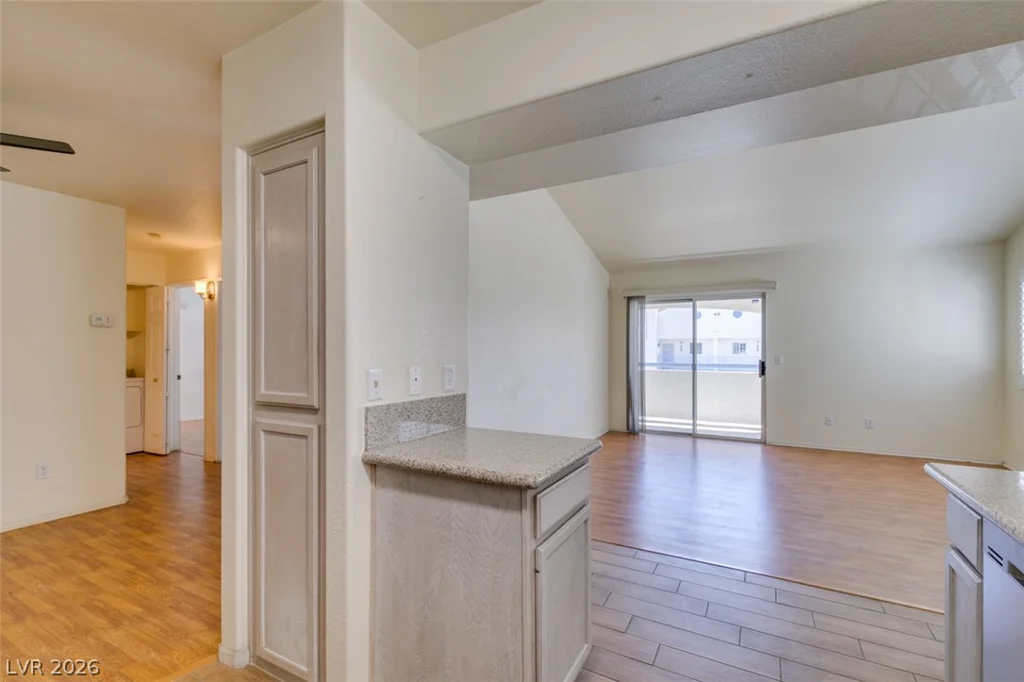 2725 Nellis, Las Vegas, NV 89121