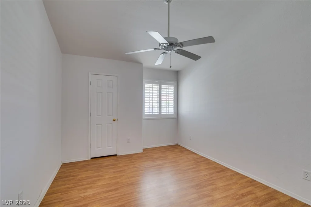 2725 Nellis, Las Vegas, NV 89121