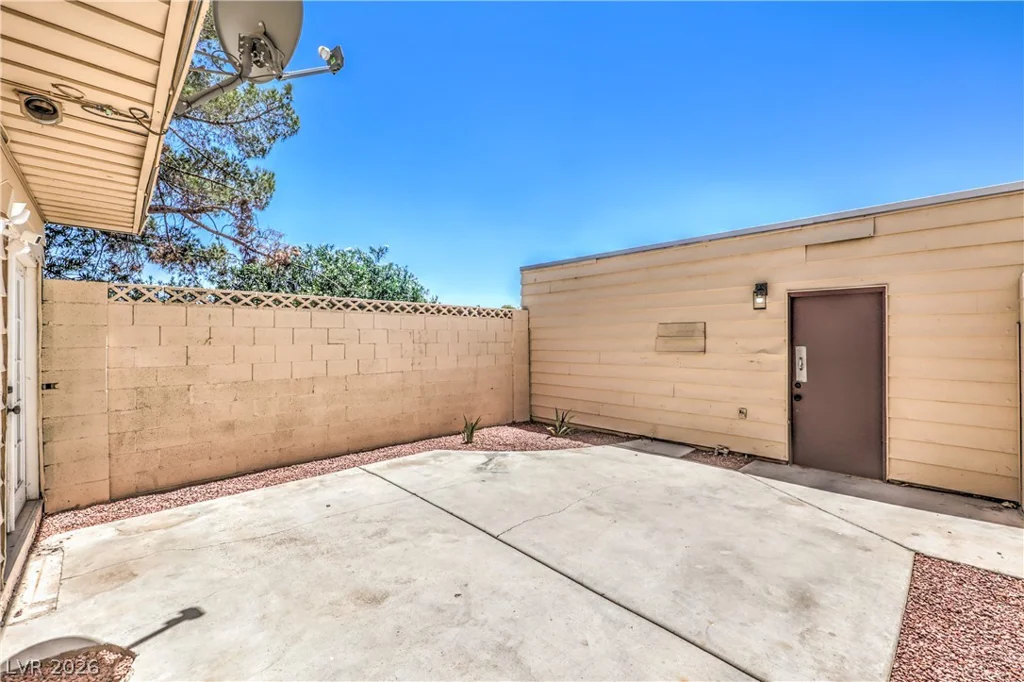 5086 Mountain Vista, Las Vegas, NV 89120