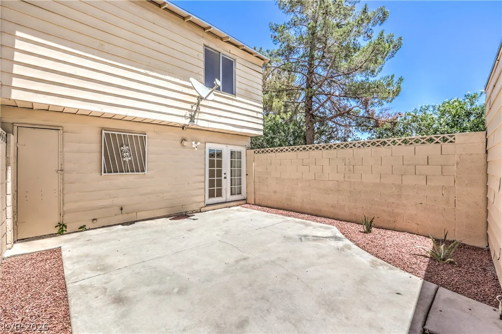 5086 Mountain Vista, Las Vegas, NV 89120