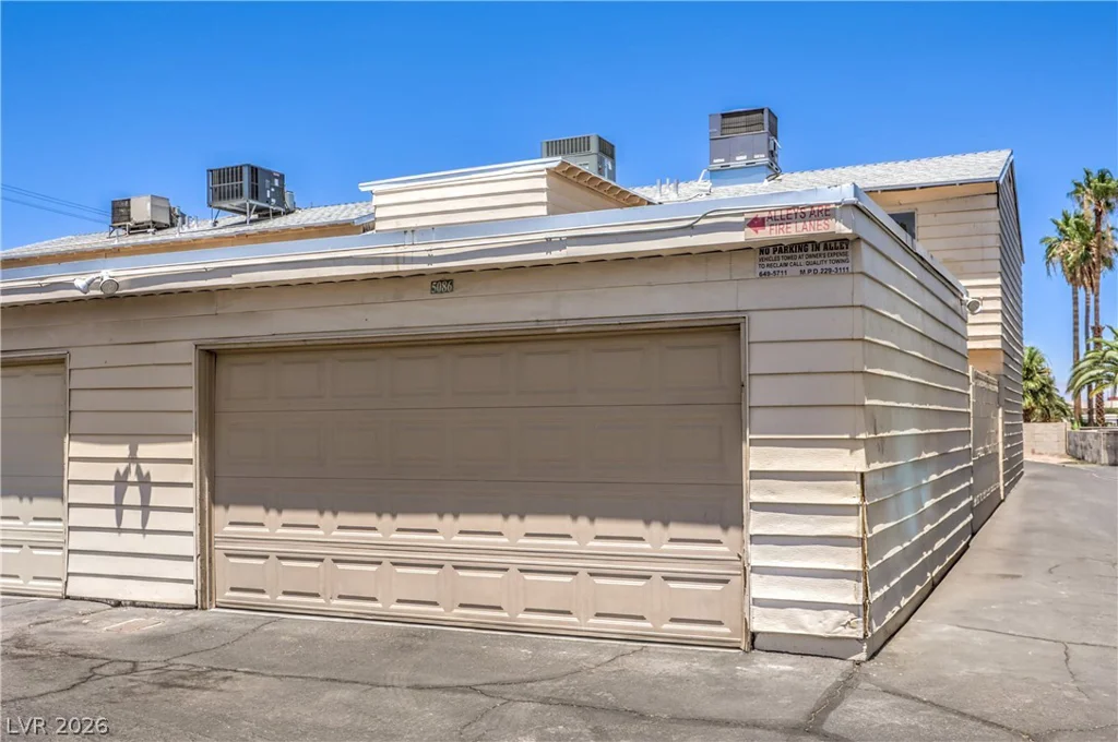 5086 Mountain Vista, Las Vegas, NV 89120