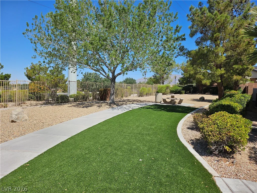 5940 Bellows Beach, North Las Vegas, NV 89081